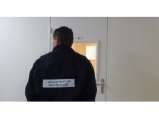 Un ancien proxénète a entamé une grève de la faim après son incarcération à Villefranche-sur-Saône Un ancien proxénète a entamé une grève de la faim après son incarcération à Villefranche-sur-Saône