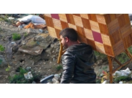 Les Roms ont quitt&eacute; le parking Amp&egrave;re