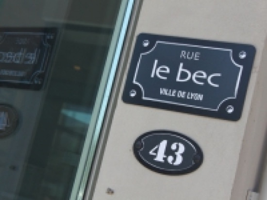 Georges Blanc &agrave; la place de Nicolas Le Bec rue Grol&eacute;e