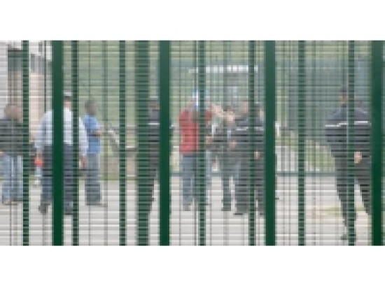 Lyon : 350 personnes dans les rues pour la r&eacute;gularisation des sans-papiers