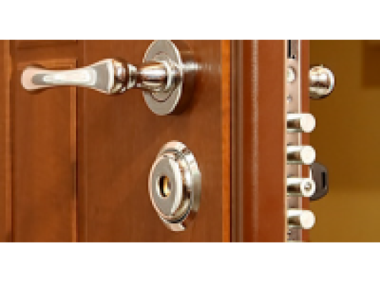 Plus de 2000 euros pour un changement de serrure