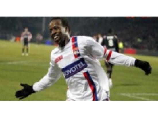 Et si Sidney Govou revenait à l'OL ? Et si Sidney Govou revenait à l'OL ?