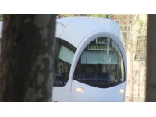 Collision entre un tram et une voiture : une partie de la ligne T1 perturb&eacute;e samedi soir