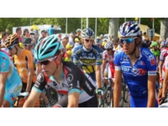 Tour de France 2014 : objectif classement général et étapes pour les lyonnais Peraud et Dumoulin Tour de France 2014 : objectif classement général et étapes pour les lyonnais Peraud et Dumoulin