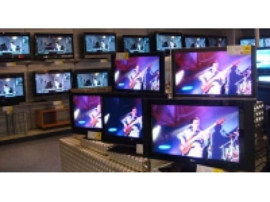 Décines : un voleur jette un écran plat sur un policier dans sa fuite Décines : un voleur jette un écran plat sur un policier dans sa fuite