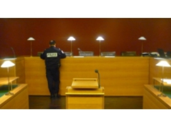 Un habitant de Caluire présenté au parquet pour conduite en état d'ivresse et violences sur agent de la force publique Un habitant de Caluire présenté au parquet pour conduite en état d'ivresse et violences sur agent de la force publique