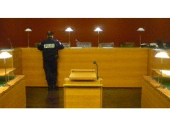 "Les p&eacute;d&eacute;s au b&ucirc;cher" : proc&egrave;s pour homophobie annul&eacute; &agrave; Lyon