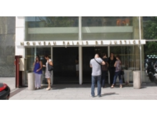 Les acteurs d'un trafic de faux papiers devant la justice