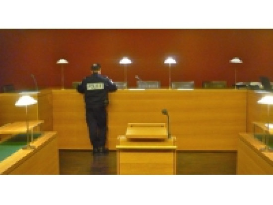 Le Tunisien qui s'est immolé au tribunal de Lyon a été écroué Le Tunisien qui s'est immolé au tribunal de Lyon a été écroué