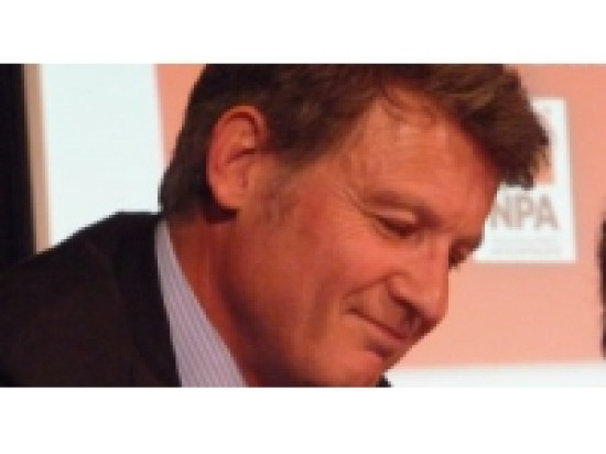 Expulsions de lyc&eacute;ens sans-papiers : Vincent Peillon serait intervenu pour faire lib&eacute;rer un jeune &agrave; Lyon