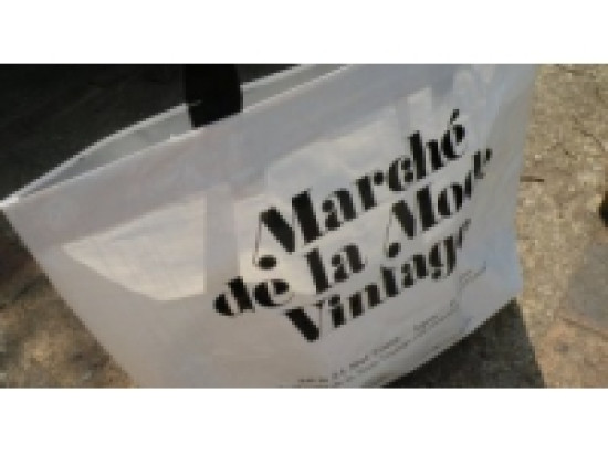 Le march&eacute; de la mode vintage s'installe ce week-end au Double-Mixte