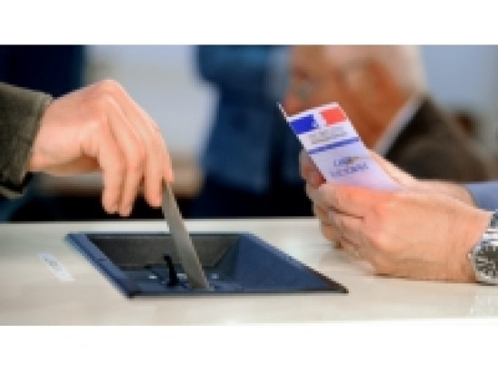 Départementales dans le Rhône : l'UMP en tête dans le canton du Bois-d'Oingt Départementales dans le Rhône : l'UMP en tête dans le canton du Bois-d'Oingt