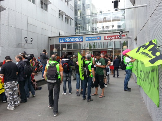 Cheminots en colère : après France 3, le Progrès dans le viseur des manifestants !