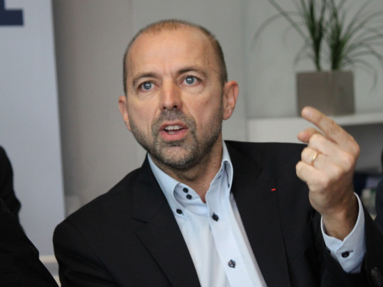 Espionnage des mails à la Région : le PS demande à Wauquiez de faire "toute la lumière" sur l'affaire