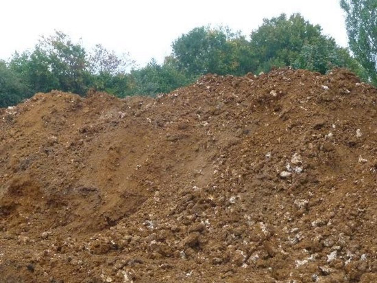 Vaugneray : des remblais plus ou moins sauvages