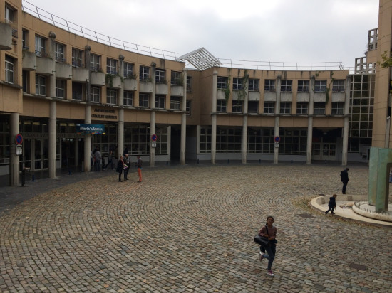 Lyon : il tombe nez-à-nez avec un chercheur de l'ENS qu'il cambriole Lyon : il tombe nez-à-nez avec un chercheur de l'ENS qu'il cambriole