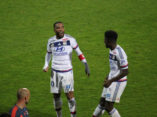 OL : Lacazette à Arsenal pour 48 millions d'euros ?