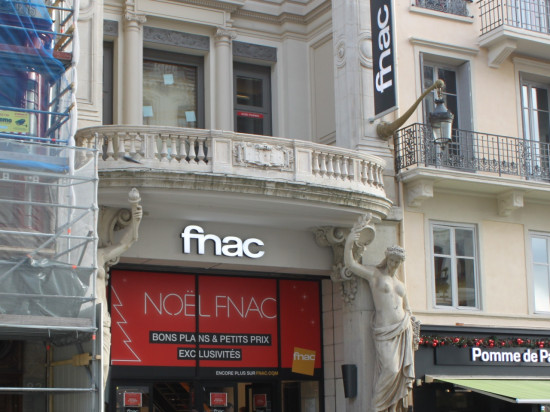 Un nouveau magasin Fnac dans l’aéroport de Lyon Saint-Exupéry