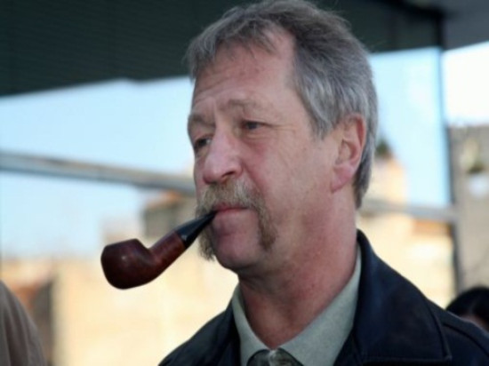 José Bové s'attaque à la ligne Lyon-Turin