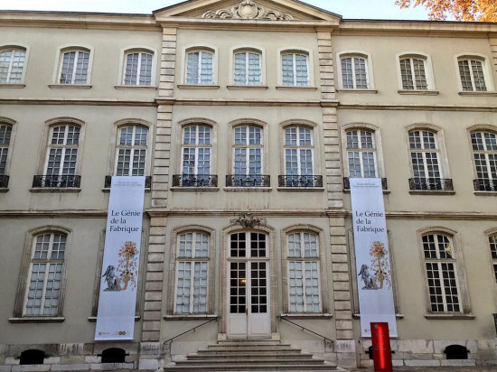 Musée des tissus de Lyon : "Nous n’avons plus les moyens de le financer"