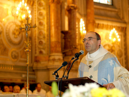 Pourquoi le cardinal Barbarin ne sera probablement pas jugé ce mercredi à Lyon ?