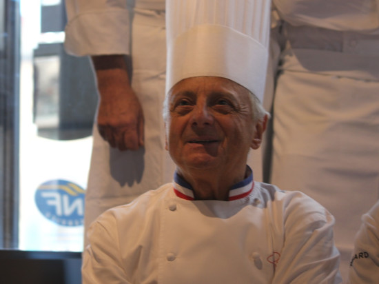 Pierre Orsi offre ses tripes et son coeur pour un festin livresque