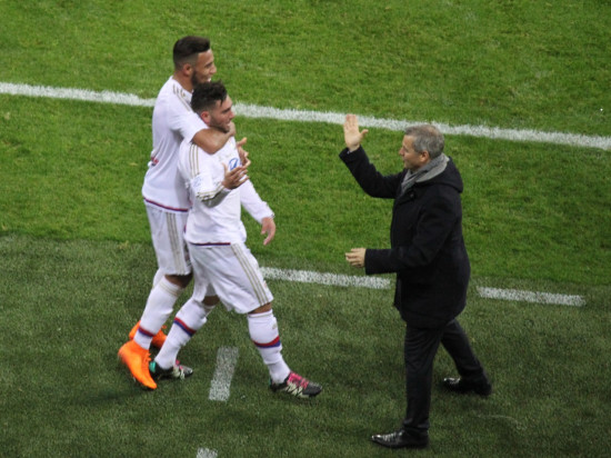 A la peine, l'OL s'impose quand même