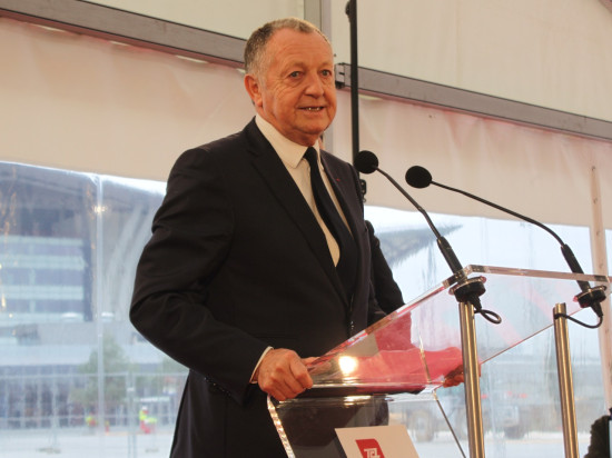 Jean-Michel Aulas (OL) évoque la Ligue 1 et le "championnat du Qatar"
