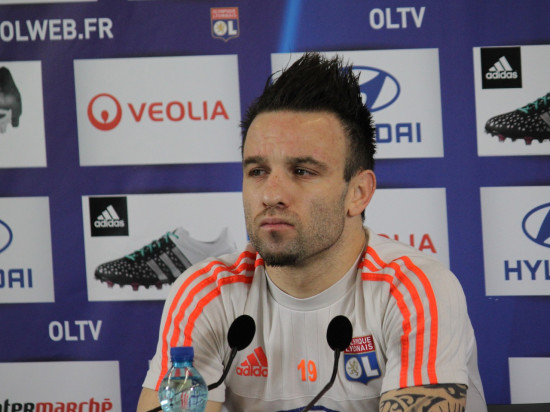 OL : Mathieu Valbuena absent au moins 3 semaines après sa blessure