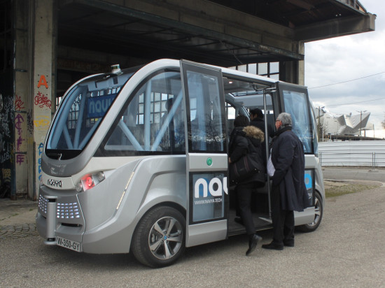 Lyon : la navette gratuite et autonome Navya opérationnelle à la Confluence en septembre !