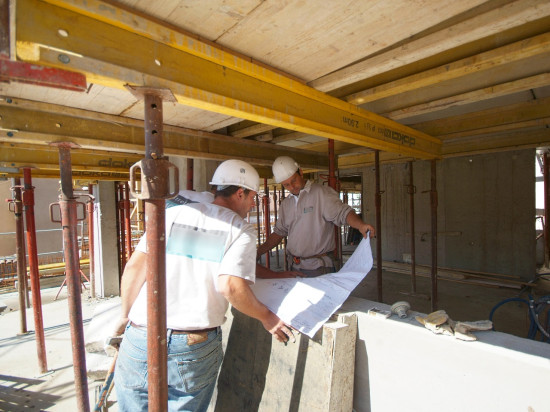Auvergne-Rhône-Alpes : les masques de la Région bientôt distribués aux entreprises du BTP