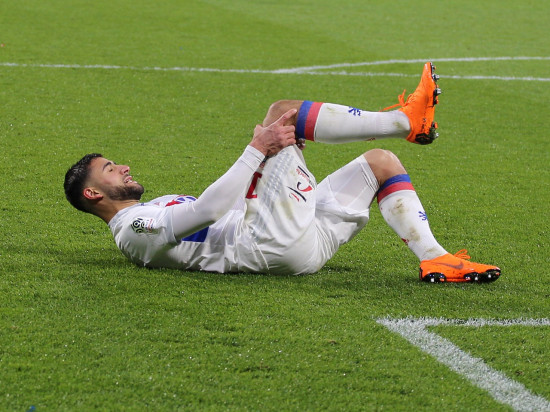 L'OL retient son souffle pour Nabil Fekir, touché au genou