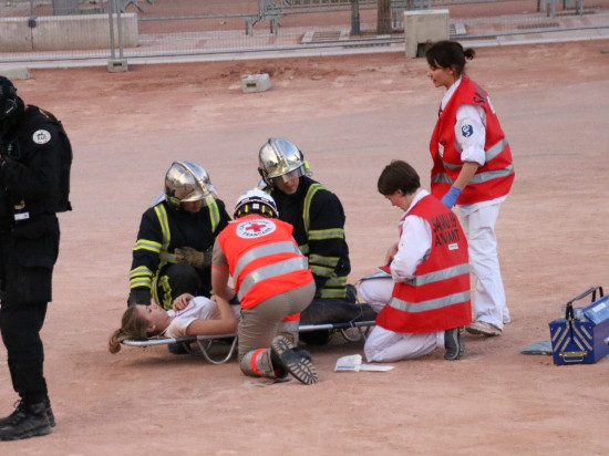 Les pompiers du Rhône suspendent finalement leur grève durant l'Euro