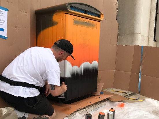 Lyon : La Poste fait appel à 3 graffeurs pour mettre son histoire en relief