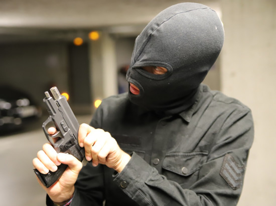 Vaulx-en-Velin : les cambrioleurs menacent d’exécuter la chienne d’un couple de retraités Vaulx-en-Velin : les cambrioleurs menacent d’exécuter la chienne d’un couple de retraités