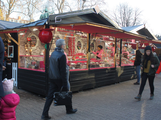 Marché de Noël à Lyon : sécurité renforcée après l'attentat de Berlin