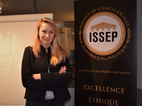 Marion Maréchal l’invite à Lyon, il est arrêté en Russie pour avoir démembré une étudiante