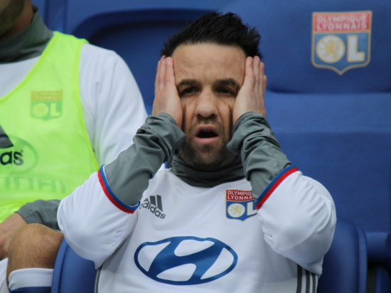 "Garde ta main !" : Benzema pas prêt à se réconcilier avec Valbuena