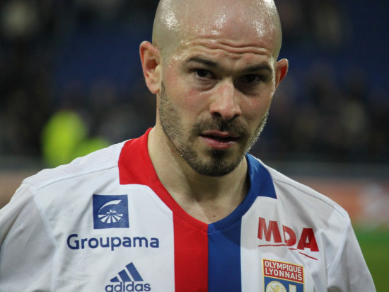 Christophe Jallet libéré par l'OL pour aller à Nice ?