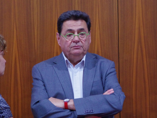 Le maire de Villeurbanne, Jean-Paul Bret, révèle être atteint d'un cancer