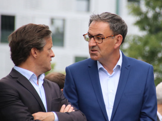 David Kimelfeld candidat : ces proches de Collomb qui s'en félicitent
