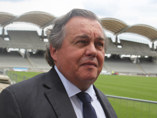 Touché mais pas coulé : Olivier Ginon et GL Events se disent "prêts pour la relance" Touché mais pas coulé : Olivier Ginon et GL Events se disent "prêts pour la relance"