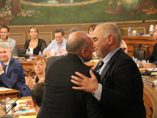 Georges Képénékian démissionne, Gérard Collomb de nouveau maire de Lyon dans 15 jours ?