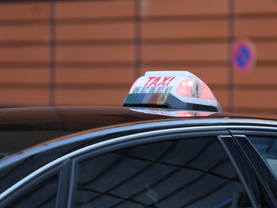 Le chauffeur de taxi escroquait la CPAM du Rhône