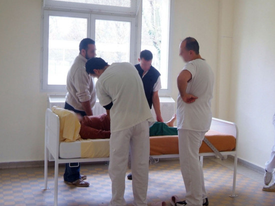 Saint-Priest : l’homme bipolaire et violent écope de 2 ans de prison Saint-Priest : l’homme bipolaire et violent écope de 2 ans de prison