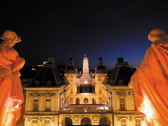 Standard & Poor's confirme la note AA de la Ville de Lyon