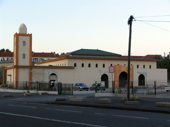 Mosquée profanée à Saint-Etienne : Trois lycéens présentés mercredi matin au parquet de Saint-Etienne