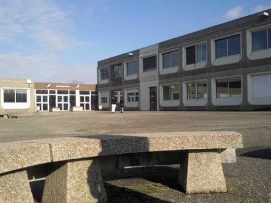 Les élèves du lycée professionnel François Cevert d'Ecully se mobilisent pour leur camarade Hakim