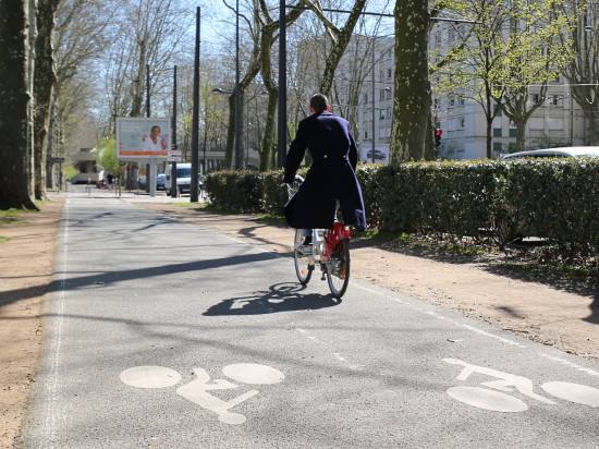 Lyon : le policier réquisitionne un vélo pour poursuivre un pickpocket