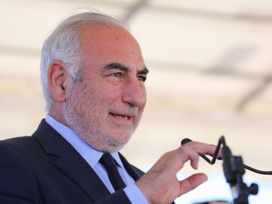 Accord Collomb-LR : "la pire image qu’un homme politique puisse donner" selon Georges Képénékian Accord Collomb-LR : "la pire image qu’un homme politique puisse donner" selon Georges Képénékian